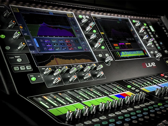 Allen & Heath digital audio mixing console Allen & Heath digital mixing console