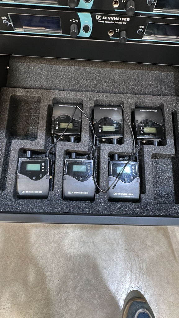 8-channels SR2050 IEM