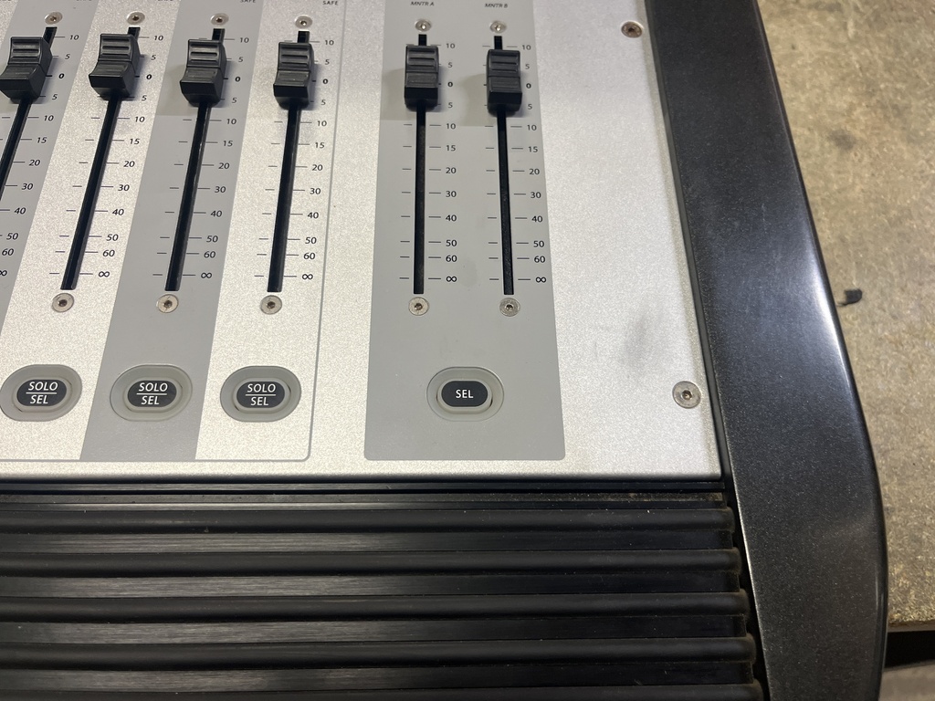 Vi1 + compact stage box 32/16  - [SECOND-HAND]