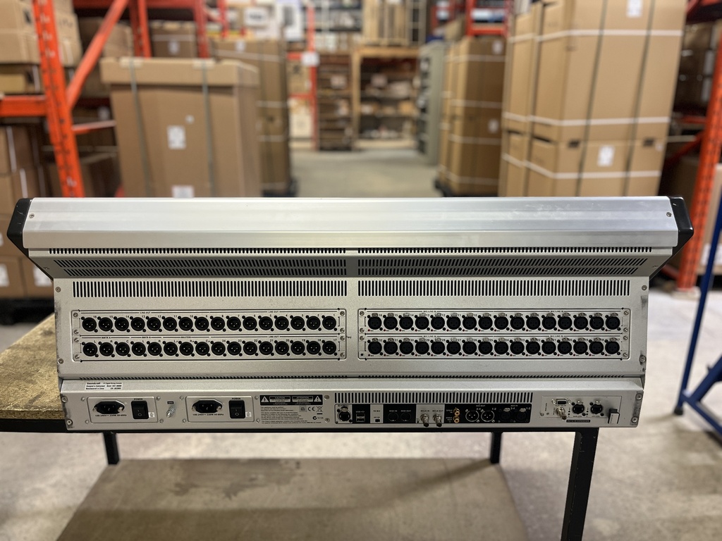 Vi1 + compact stage box 32/16  - [SECOND-HAND]