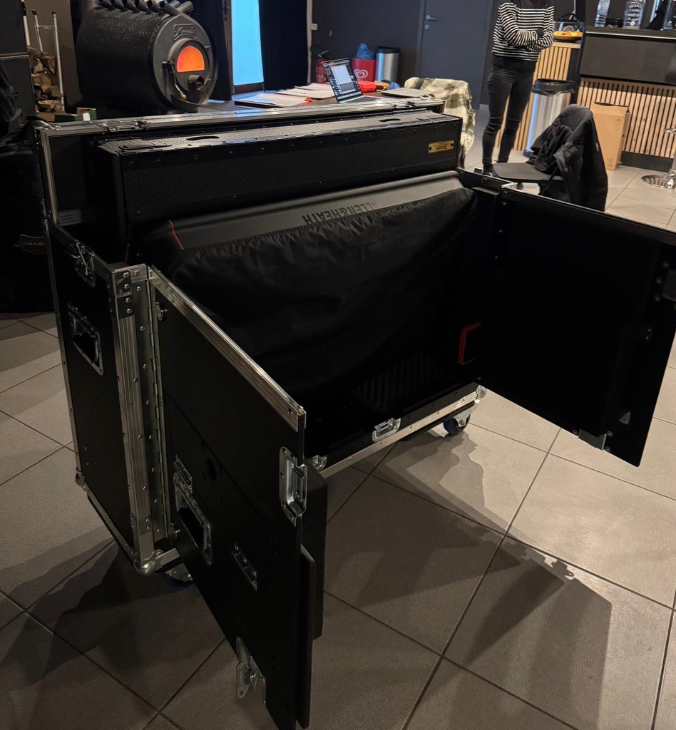 AVANTIS  + FC - [SECOND-HAND]