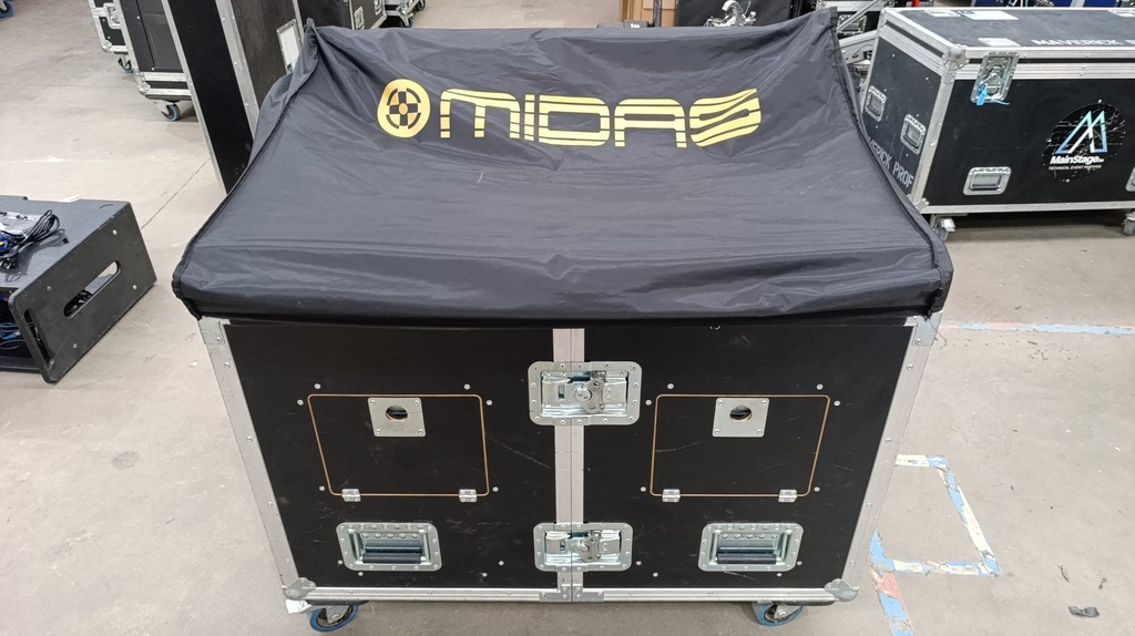 MIDAS M32 live