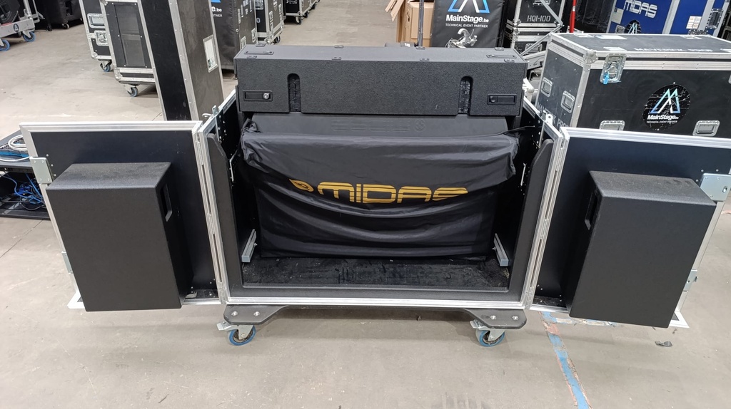 MIDAS M32 live