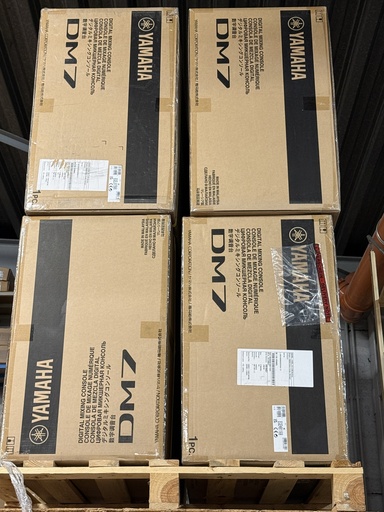 Yamaha DM7 