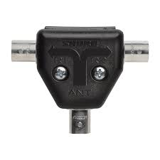 SHURE UHF PASSIVE ANTENNA SPLITTER